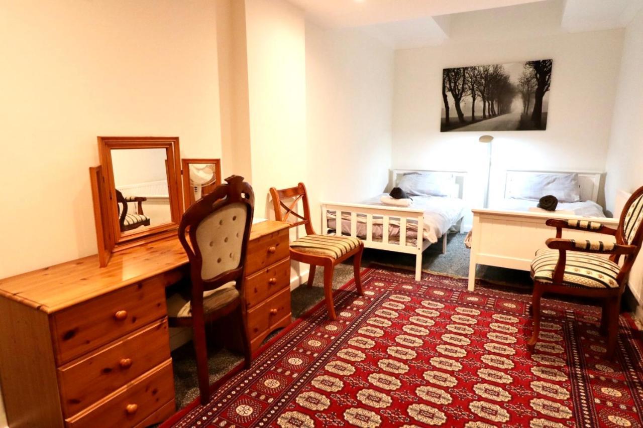Twin Room Earls Court Central London - Shared Accommodation Eksteriør bilde